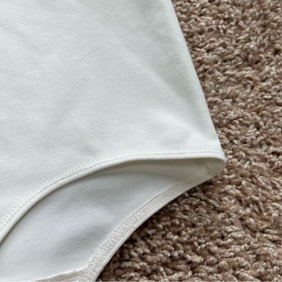 Abercrombie & Fitch Ruched Tank Bodysuit - Picture 11 of 13